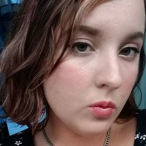 Meet your Posher, Tiffani